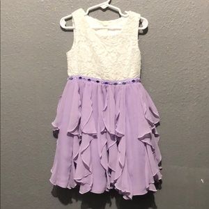 Girls dress